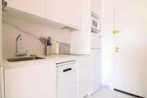 1st Line - Esmeralda