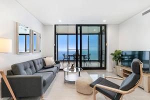 Ocean View Beachfront level 49 with Parking