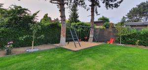 Ferienwohnung mit Innenpool 28-30 Grad, Garten, und Terasse