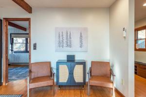 4 Br Mountain Views Sleeps 10 Sauna Hot Tub Arcade