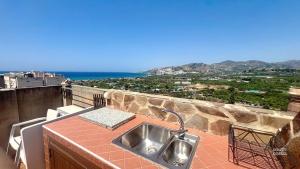 Rooftop Sea-View Apartment - South Costa, Nerja