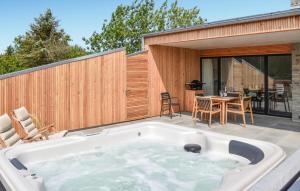 Cozy Home In Vestervig With Sauna