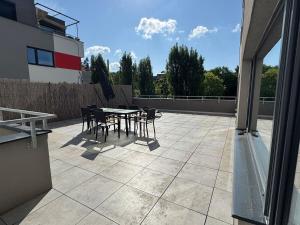 PeopleGuru apartments - Terasa, Parking