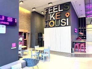 Studio Novíssimo Vila Olímpia! Ar Wifi Academia CoWorking Lavanderia Pet Place! 10 min Congonhas!