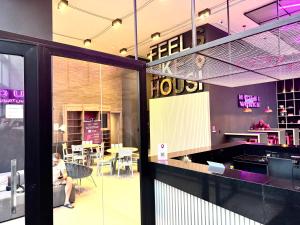 Studio Novíssimo Vila Olímpia! Ar Wifi Academia CoWorking Lavanderia Pet Place! 10 min Congonhas!