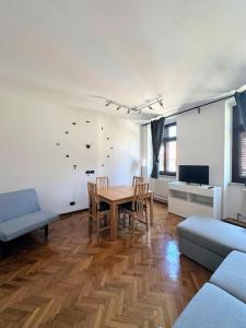 Vecellio, rustico in centro a Trieste
