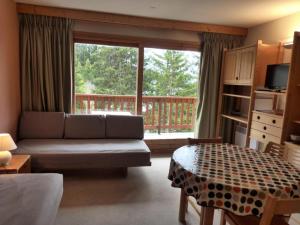 Résidence Les Eperonnelles - Studio pour 4 personnes situé à Méribel Altiport, proche des pistes de ski et du golf MAE-2944