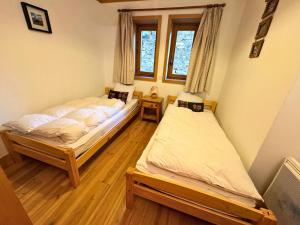 Appartements Chalet Chardons - Chalet Authentique proche des 3 Vallees MAE-3704 : photos des chambres