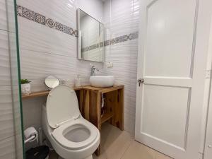 Newly Renovated Oceanfront Duplex In Rodadero