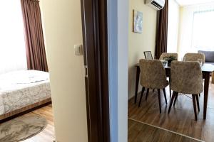 Two-Bedroom Apartment with Kitchen