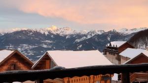 Appartements Residence Joubelle - Joli chalet de 4 couchages avec une superbe vue a Reallon station JOUB8-1 MAE-5491 : photos des chambres