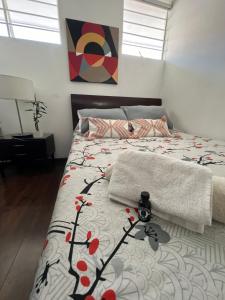 Apartaestudio con parqueadero junto a Clinica Santa Fe