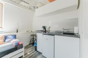 Studio 5, à 5min de la gare avec WIFI