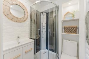 Studio 5, à 5min de la gare avec WIFI