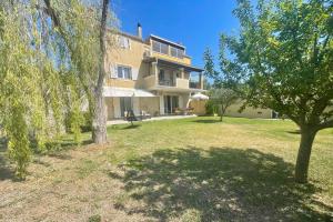 Mimosa garden villa 4b