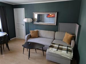 E&E Apartment Junior