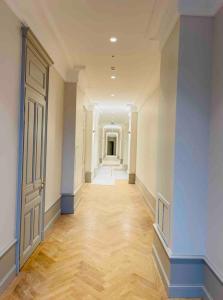 Loft moderne dans un palace bourgeois