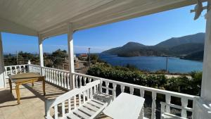 Villa Mira - 3BR Villa with Panaromic Sea View