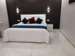 شقق النبلاء