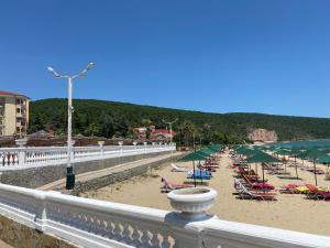 ANDALUSIA BEACH A602 Elenite