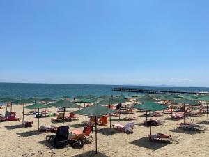 ANDALUSIA BEACH A602 Elenite