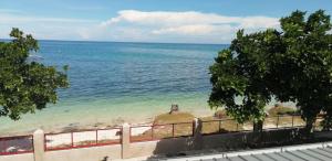 Mard Beach House Siquijor