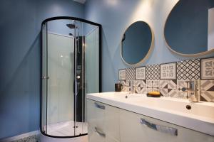Appartements apart lumineux avec terrasse : photos des chambres
