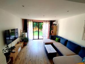 Appartement F4 avec jardin à deux pas de la mer