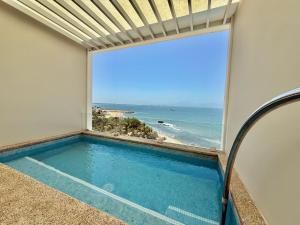 Zantamar PH608B, frente al mar