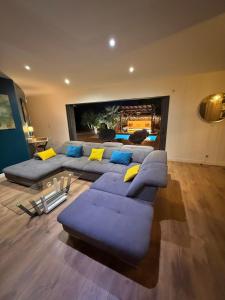 Villas Villa moderne avec piscine chauffee : photos des chambres
