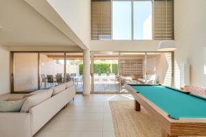 Salgados Premium Beach Villa by DAHome