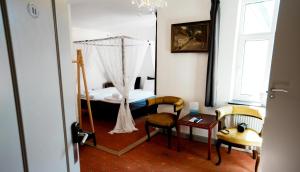 Standard Triple Room room in Hotel Postgaarden