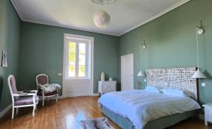 Grande maison de charme centre bourg