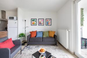 The Bright Urban Calm Basel St Louis