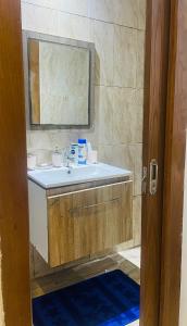 im in tunisia and you are not