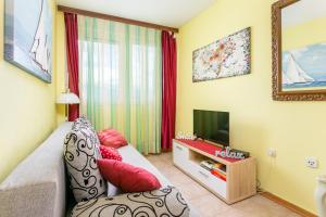 Apartments with WiFi Split - 23529