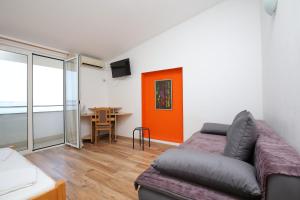 Apartments by the sea Podstrana, Split - 19987