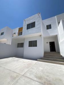 Lucardo 5 ESTRELAS PARA VIVIR LA PAZ