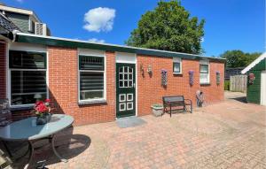 Amazing Home In Sumar With Wifi