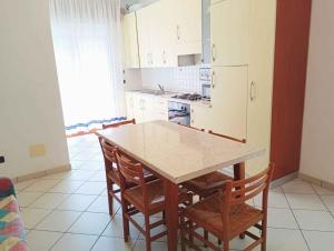 Apartments in Rosolina Mare 24930