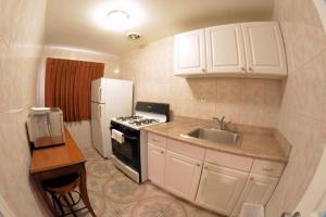 Deluxe Queen Room with Kitchen  room in The Palace Inn