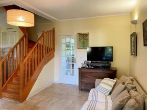 Maisons de vacances Maison 8 min du Zoo de Beauval, jardin, cheminee, tout inclus, proche Chateaux de la Loire - FR-1-491-429 : photos des chambres