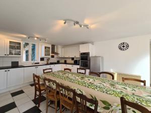 Maison Indépendante avec Jardin Sud Berry - FR-1-591-751