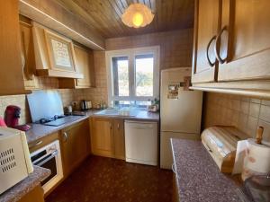 Appartement T3 à Formiguères - 6 pers., cheminée, véranda, parking - Proche commerces et pistes - FR-1-758-16