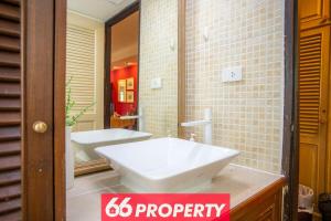 Lanna Art Studio in Nimman Mountain View & WiFi