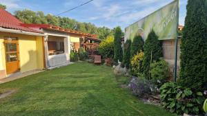 Ubytovanie pod hradom Krásnohorské Podhradie