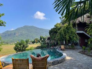 Little Mai Chau Home Stay