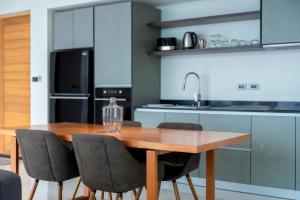 Seaview "Serenity Pool" Villa Chaweng Noi