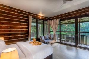 Rompin Rainforest Lodge