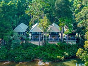 Rompin Rainforest Lodge